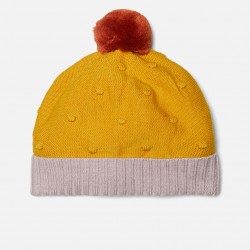 Pom Pom Beanie